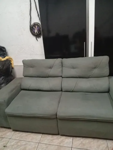 Sofá retrátil
