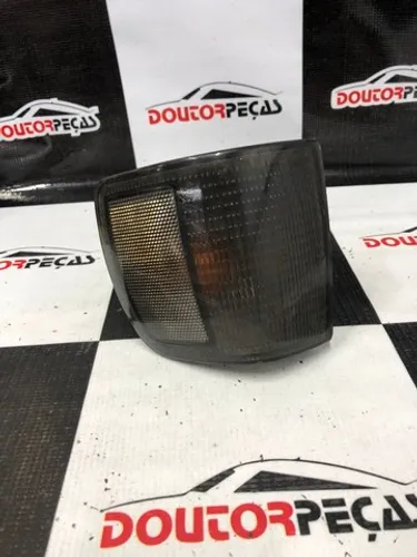 Lanterna dianteira pisca gol voyage fumê
