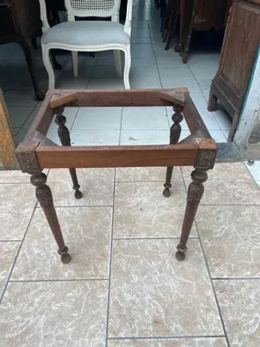 Mesa Lateral Em Jacarandá