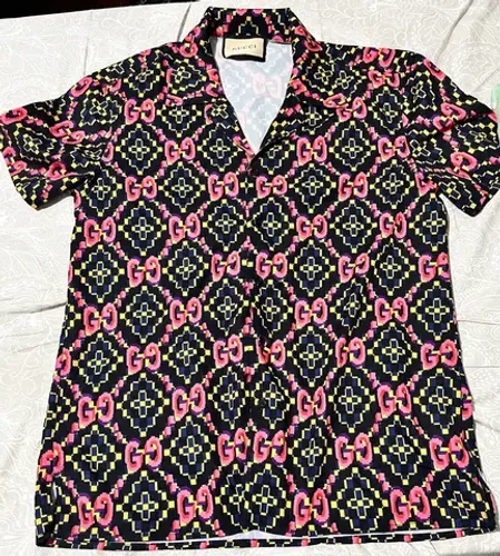 Camisa Gucci pixels
