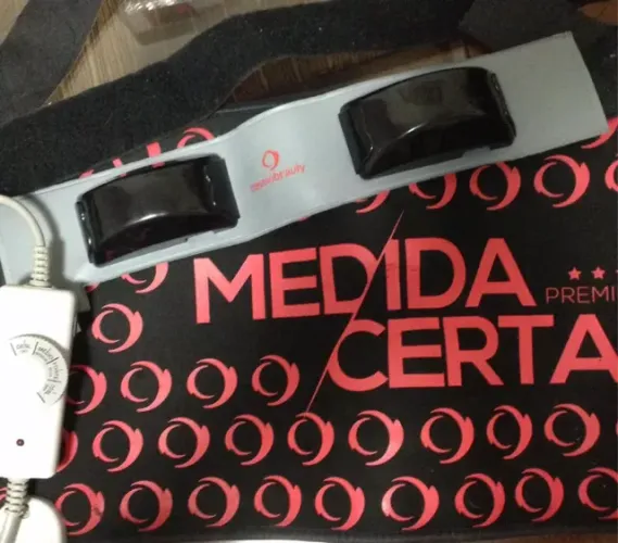 Cinta termoelétrica e vibratória