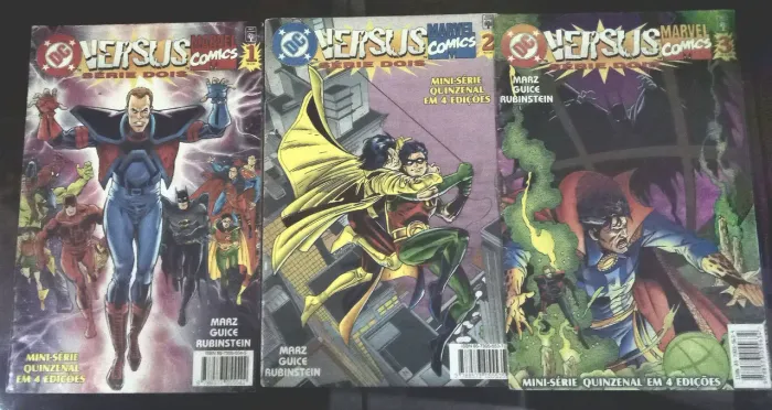 Três hqs vols 1, 2, 3 de Marvel vs Dc comics da editora Abril jovem
