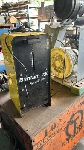 Máquina de solda