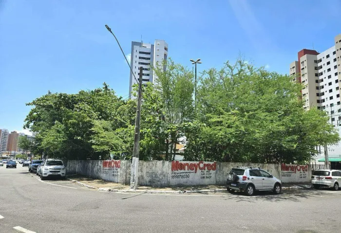 Terreno\Área à venda, Jardins - Aracaju/SE