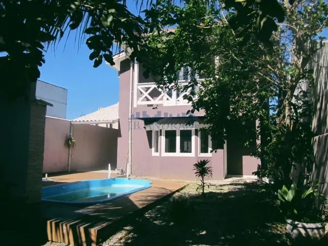 Vargem Grande | Casa 3 quartos, sendo 2 suites