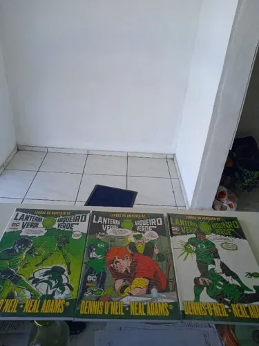 Lanterna verde e arqueiro verde lendas do universo dc