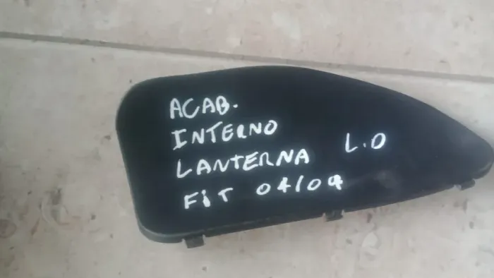 Acabamento Interno Lanterna Honda Fit 2004 / 2009 Lado direito