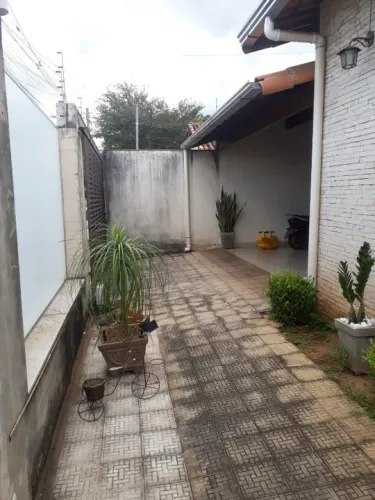 Vendo Ótima Casa no Carmo em Sete Lagoas, Mg