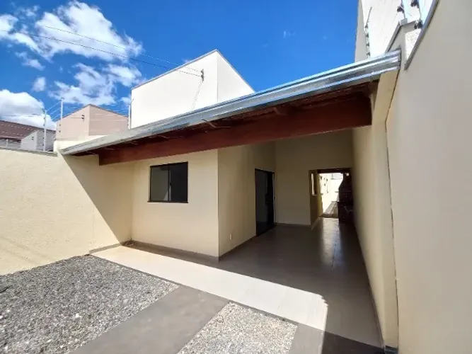 Casa em Anápolis com 3 Quartos, 1 Suíte, Bairro Vida Nova.