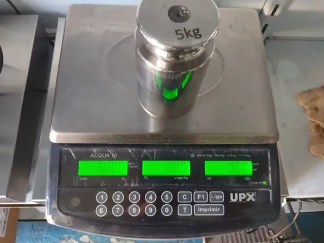 Balança eletronica comercial 15kg Restaurante/ Feira/ Hortifruti/ Mercado com bateria