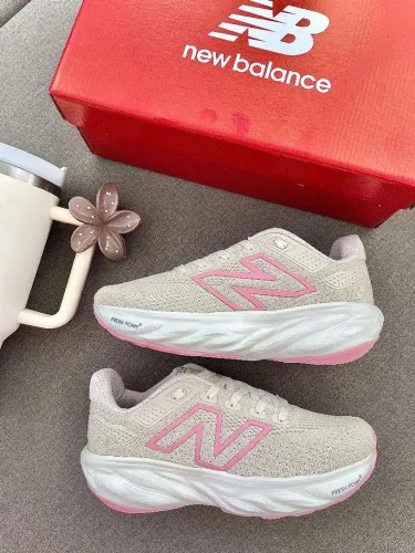 Tênis New Balance 1080 - Conforto e Performance 