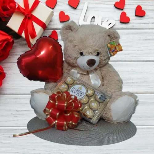 Cesta com pelucia e Chocolates Ferrero Rocher