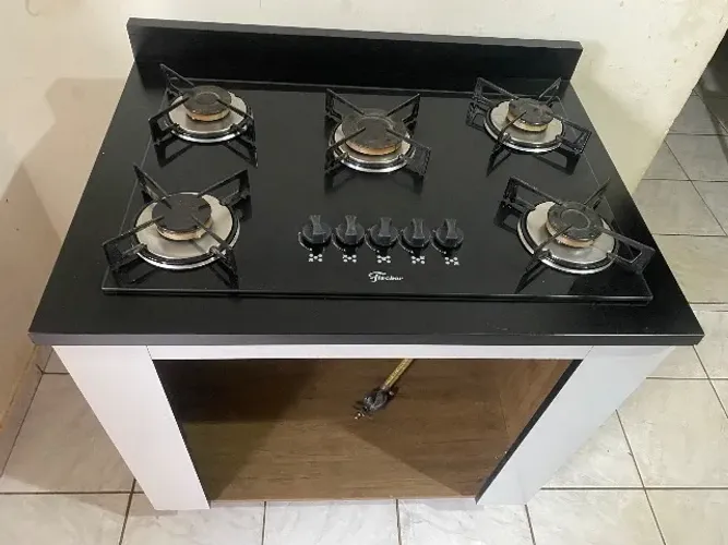 Fogão Cooktop com suporte e 05 bocas