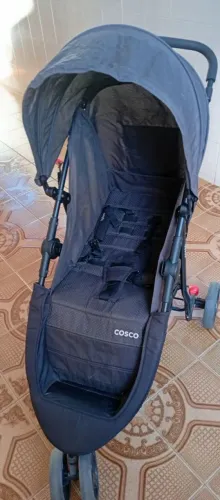 Carrinho bebê Cosco wizz preto 0 A 15 kilos