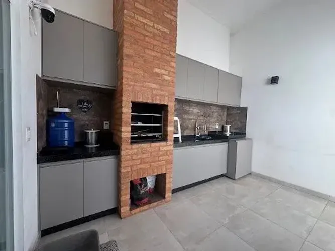 Casa com 3 dormitórios à venda, 132 m² por R$ 700.000,00 - Diário Ville - Rio Claro/SP