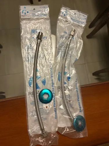 2 Engates Flexíveis para Água Quente e Fria 1/2