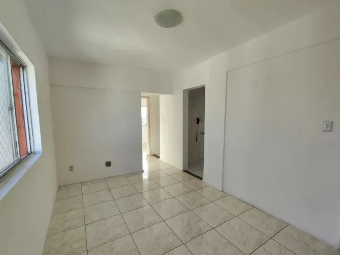 Imóvel para aluguel e venda tem 60 metros quadrados com 2 quartos em Brotas - Salvador - B