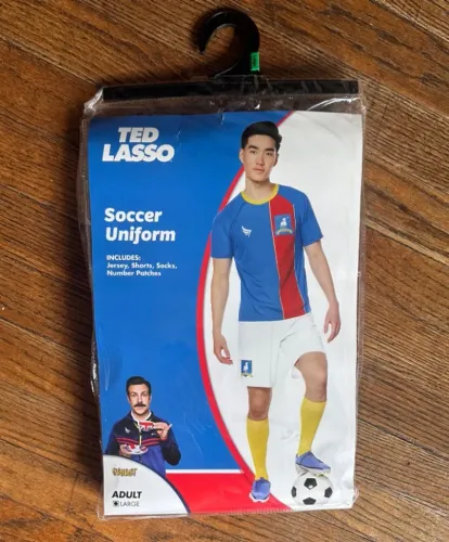 Fantasia Jogador de futebol tamanho G importada (Desapego)