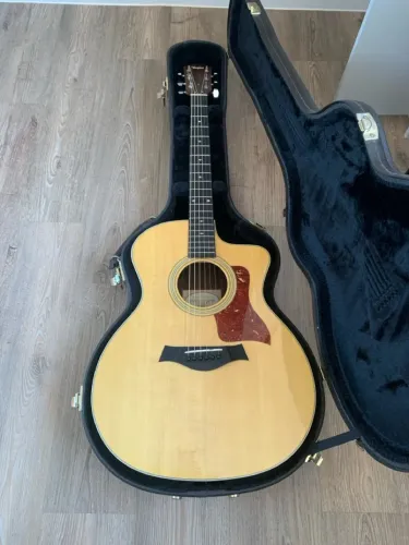 Taylor 214CE Delux Edition
