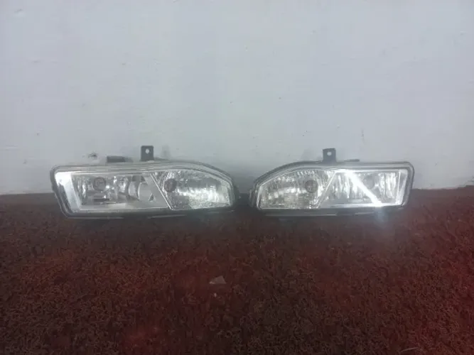 farol de milha versa 2023