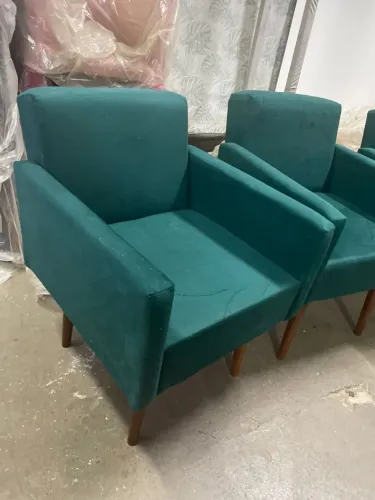 Poltronas Nina Elegantes em Suede Verde
