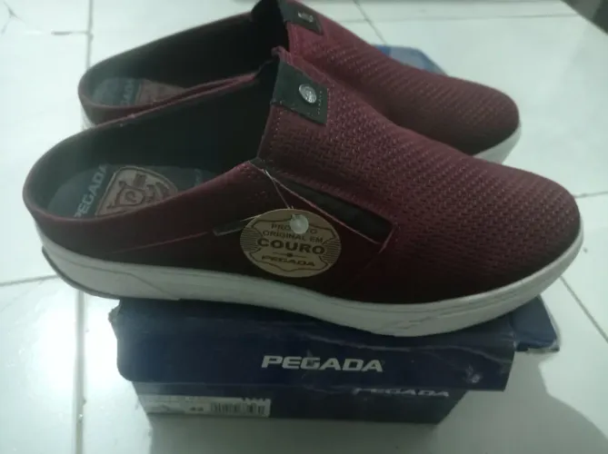 Sapatênis/chinelo Pegada Couro