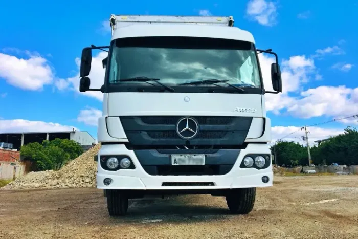 Atego 2426 Bau Sider 2017
