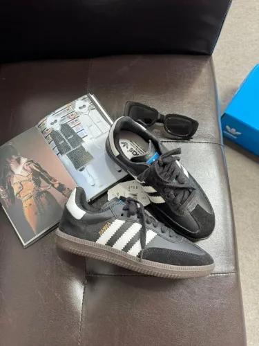 Adidas Samba - Preto e Branco