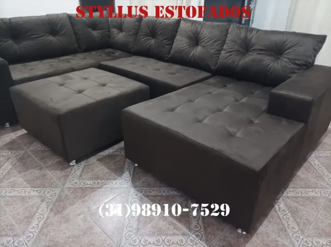 Sofá de Canto com Puff - Conforto e Elegância