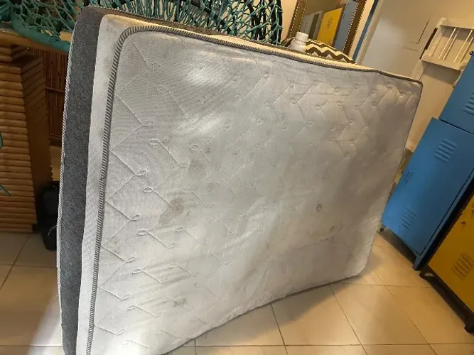 Colchão de Casal Biflex com Molas Ensacadas