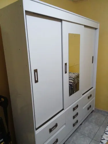 Guarda roupa de casau