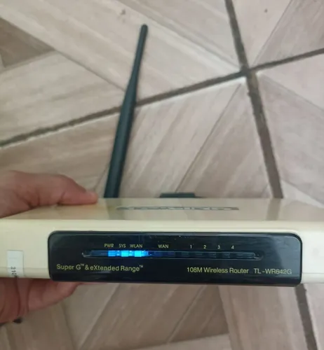 Roteador Wireless 108M TL-WR642G