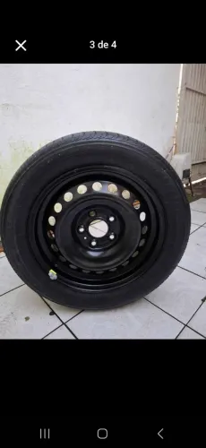 Pneu Bridgestone e aro 16