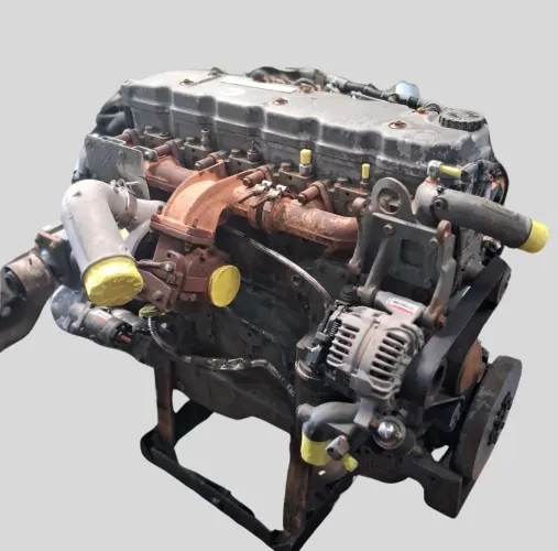 Motor caminhão Cummins ISB 6.7 constellation 24250