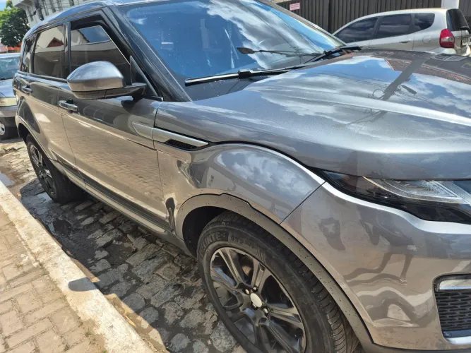 Vendo ou troco  Land Rover Evoque se 2.0 2018 diesel 