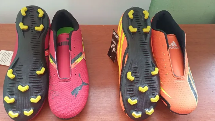 Chuteiras de Futebol NR 27 a 43 vl 80,00