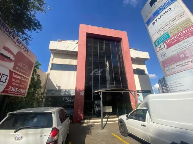 Sala de 59m2 no prédio comercial para locação em Mansões Santo Antônio