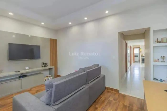 Casa á venda no bairro Santa Tereza