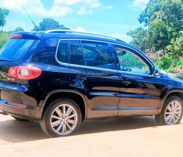 Volkswagen Tiguan 2.0 TSI 16V 200cv Tiptronic 5P 2011.     37mil  pra hj