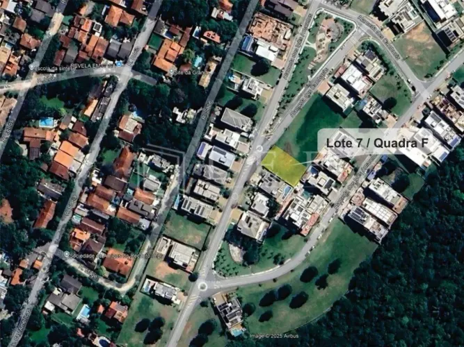 Condomínio Fechado - Carapicuíba