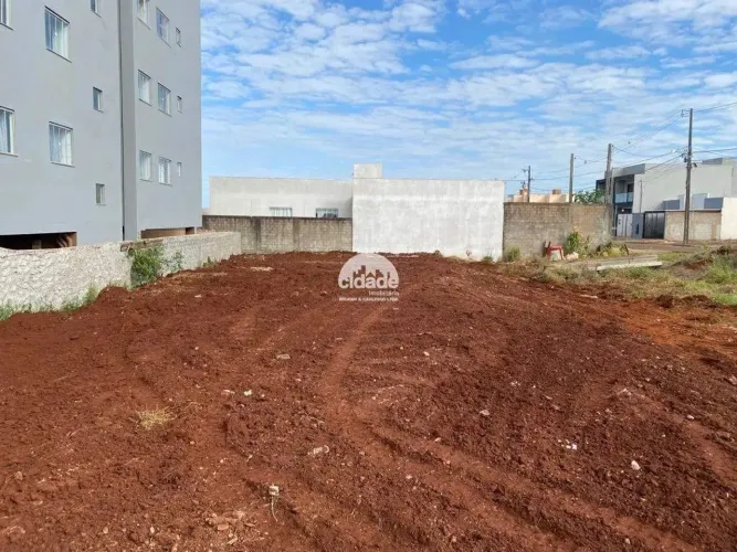 Terreno à venda, Floresta - Cascavel/Pr
