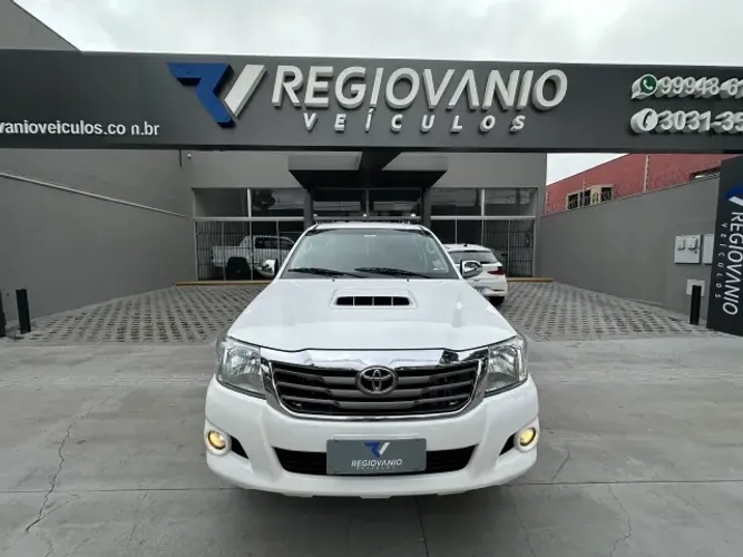Hilux Cabine Dupla Hilux 3.0 TDI 4X4 CD SRV 2015