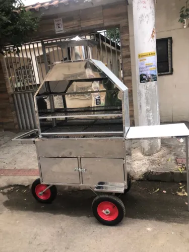Churrasqueira para espetinho/ carrinho de churrasquinho