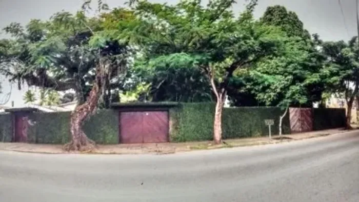 Casa em Alto Padrão com Grande área
