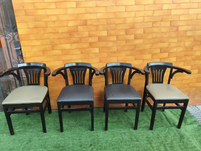 Cadeiras Franco & Bachot 