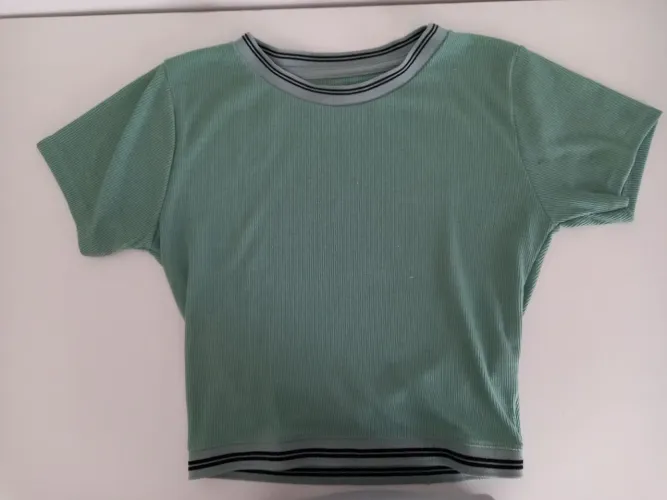 Camiseta verde