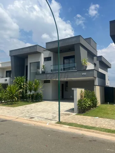 Casa à Venda no Condomínio Arborais - Campinas/SP