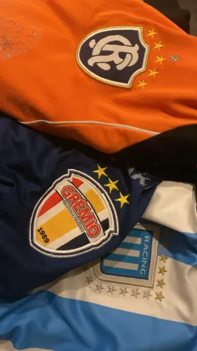 Lote com 3 camisas de futebol com avarias (Clube do remo, Racing e Gremio Prudente)