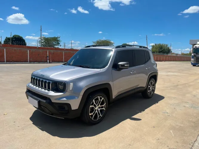 Jeep Renegade Long. T270 1.3 TB 4X2 Flex Aut. 2024