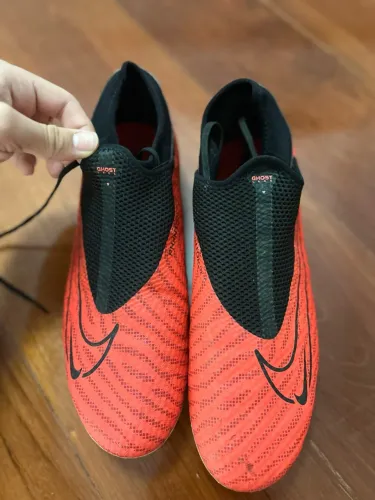Nike phantonGX ghost lace